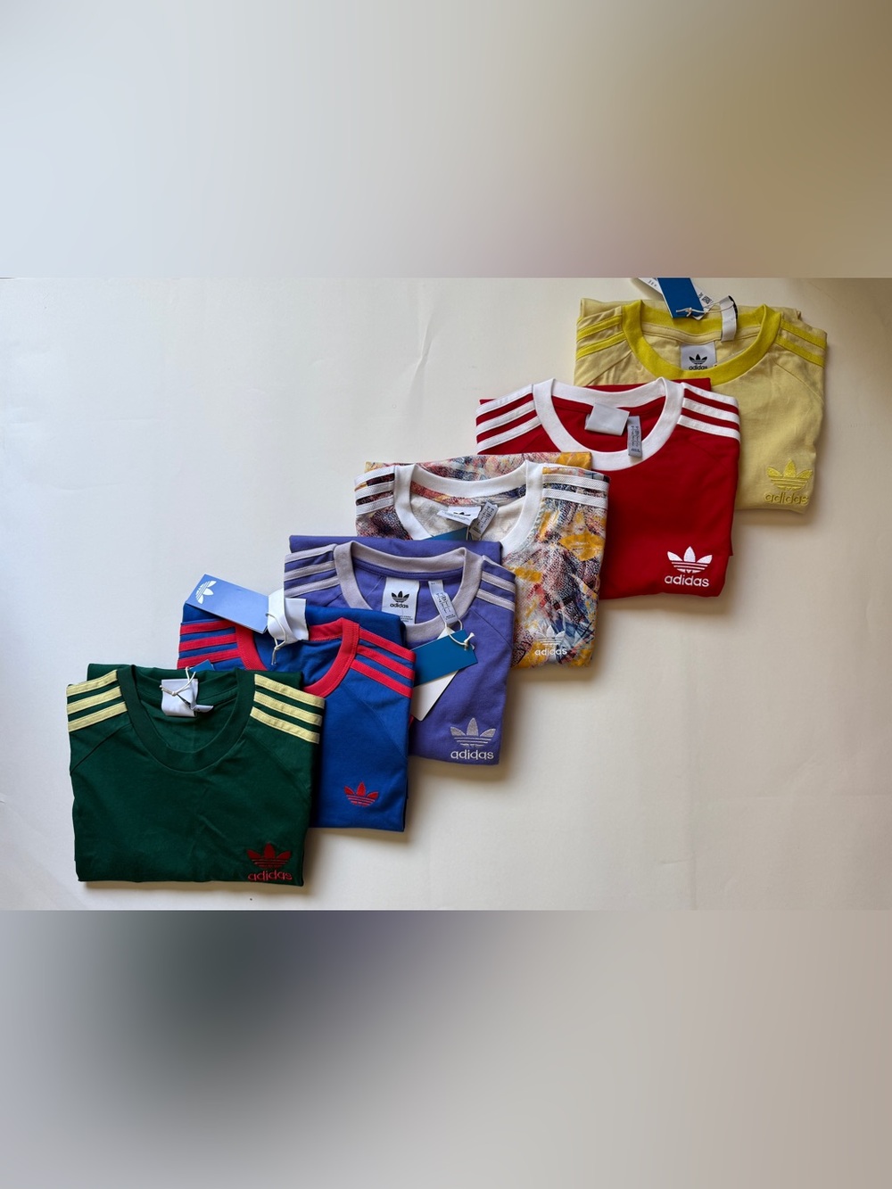 Adidas Originals [M-2XL] Ringer 3- Stripes Tee, Blue/Red KE3531 - Picture 2 of 7